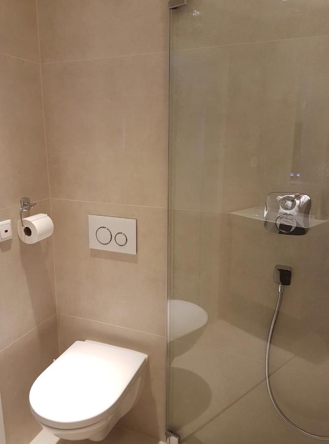 Avantgarde Apartment *